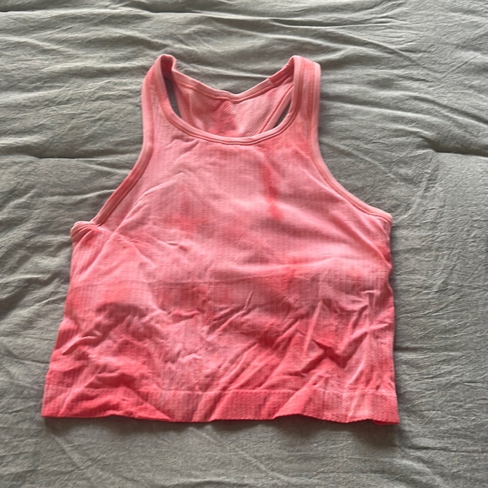 Lululemon Ebb to Street Cropped tank